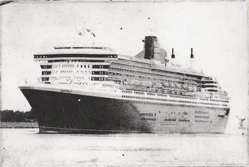 Ets: Queen Mary 2 (zwart)