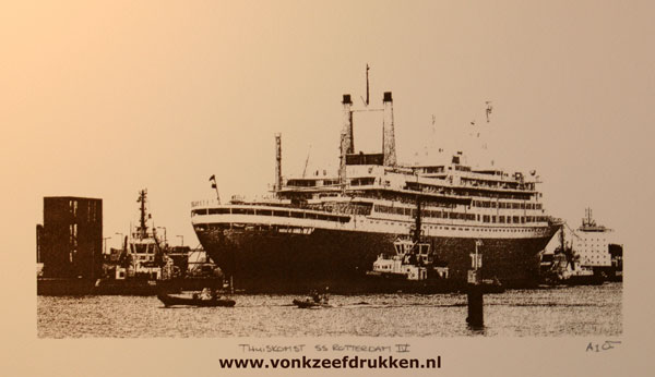 Monocolor: "Thuiskomst ss Rotterdam IV"